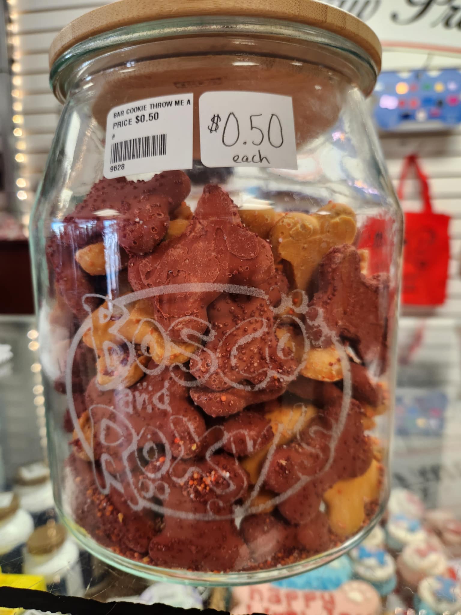 Throw Me A Bone Cookie | Bosco & Roxy's